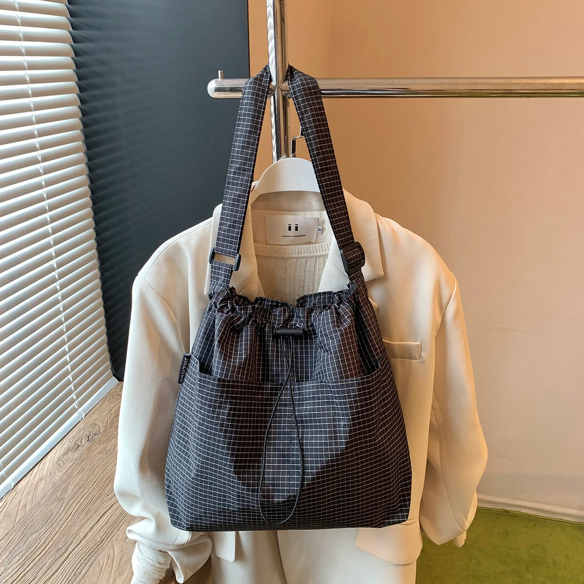 Handbags for women. Leisure big bag female 2025 new fashion cloth shoulder bag large capacity tote bag commuter messenger bag