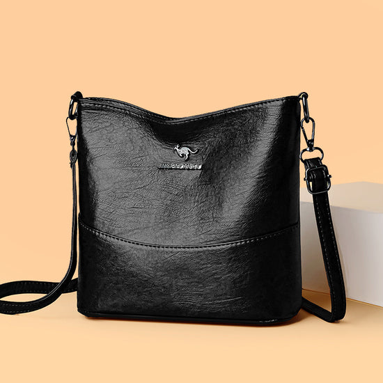 Everyday Elegance: Soft Leather Shoulder Bag