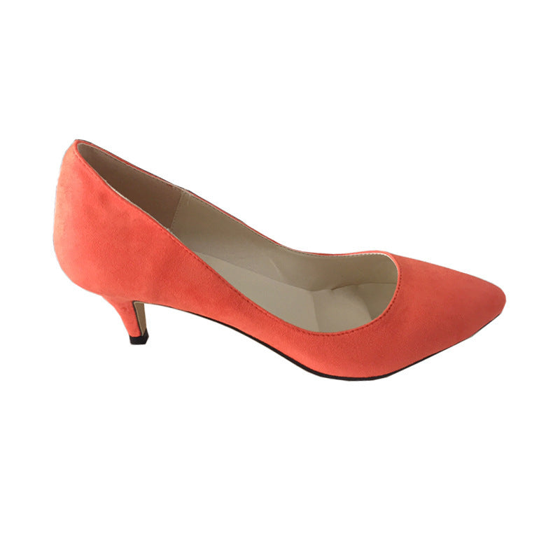 Pinpoint Perfection: The Low-Cut Stiletto