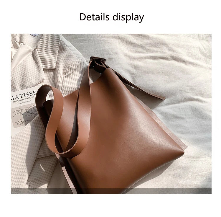 Tote Bag Women's Retro Soft Leather Underarm Bags 2023 New Autumn Winter Large Capacity Commute Bucket Shoulder Bags Trend