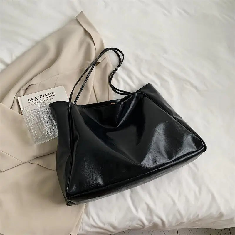Women Casual Shoulder & Hand Tote Bag Fashion Underarm Pouch Large Capacity Soft Pu Leather Shoulder Bag Retro Crossbody Bag Casual Portable BucketBags