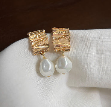Baroque Pearl Stud Earrings Women